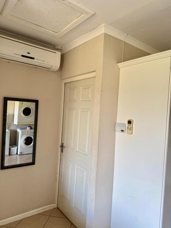 To Let 2 Bedroom Property for Rent in Grahamstown Central Eastern Cape